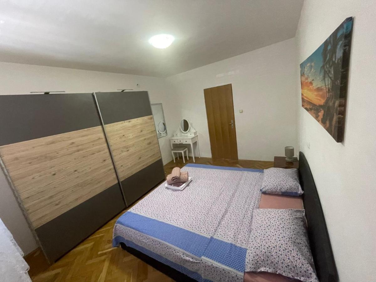 Apartments Fratelli Malinska Exterior photo